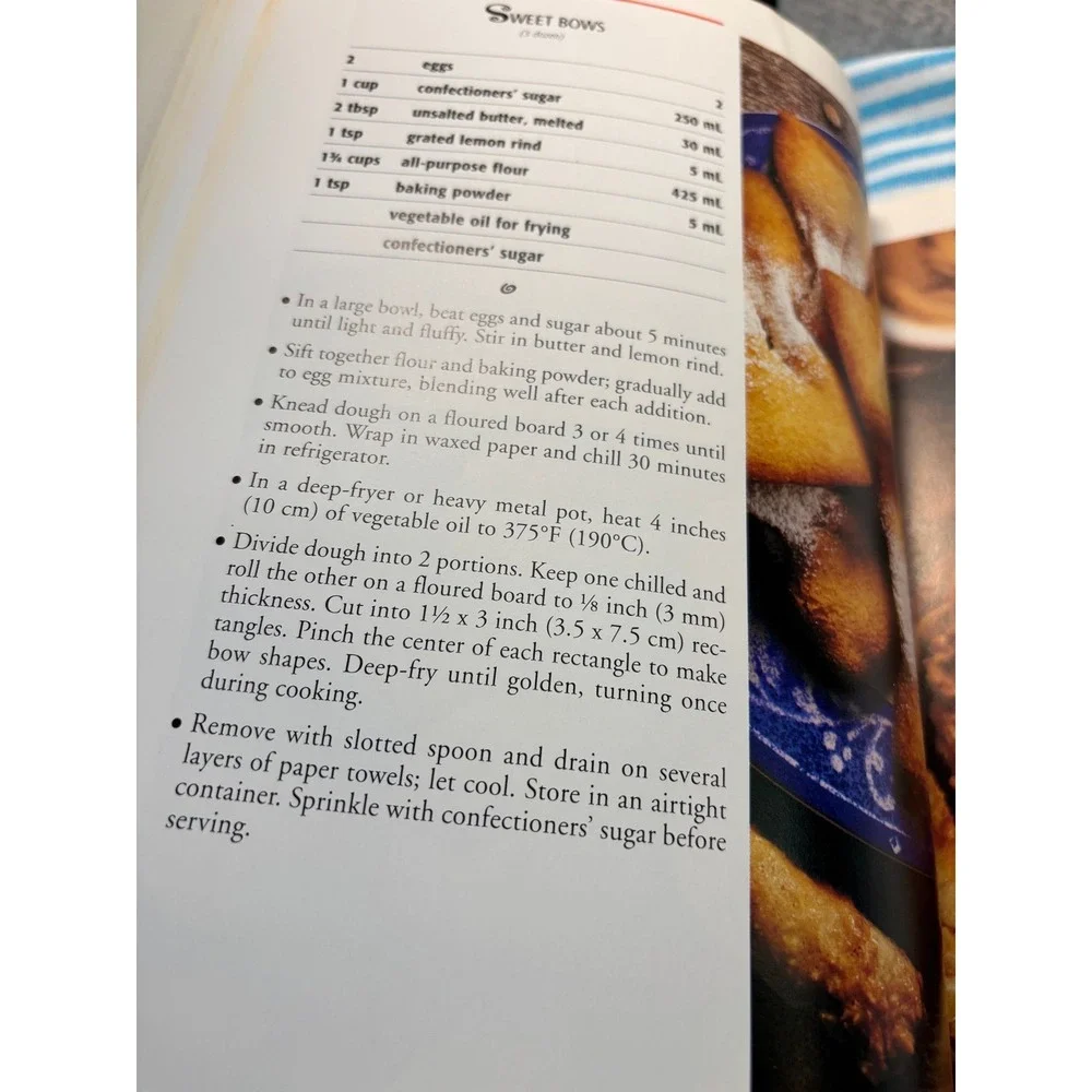 The Ultimate Cookie Book, co-authored by Josée Robitaille and Arlene Gryfe